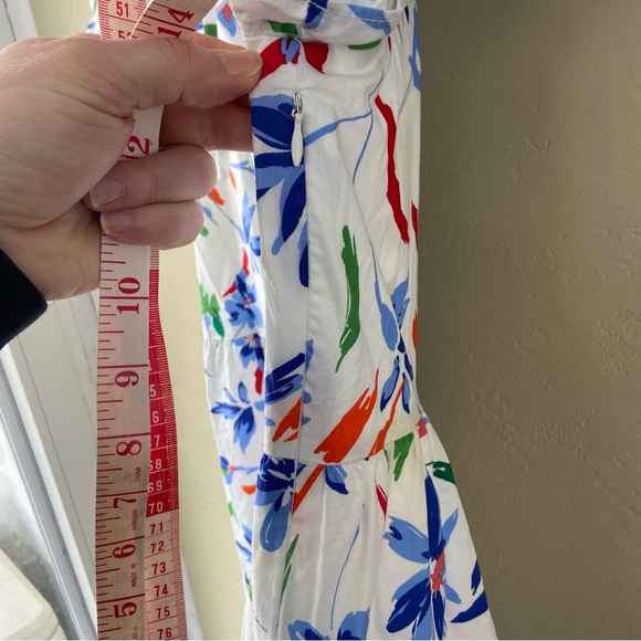 Maggy London Lowen Dress with ruffles and flowers women’s size 10 - Picture 8 of 11